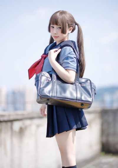 美女露‰100双奶无遮挡_720全集在线观看